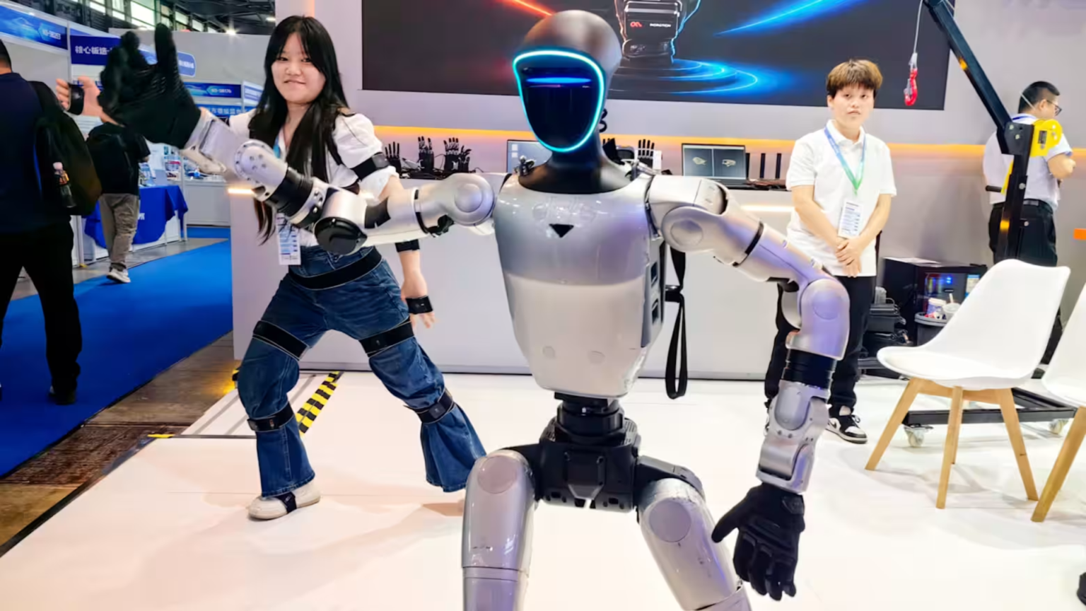 Unitree Robotics IPO Shanghai debut featuring Unitree humanoid robots